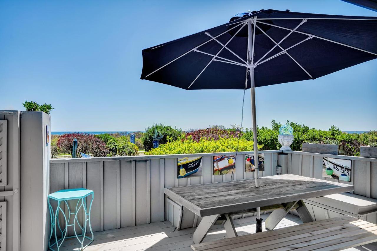 Plum Resort